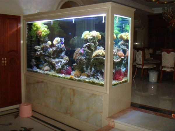 大理石包边鱼缸